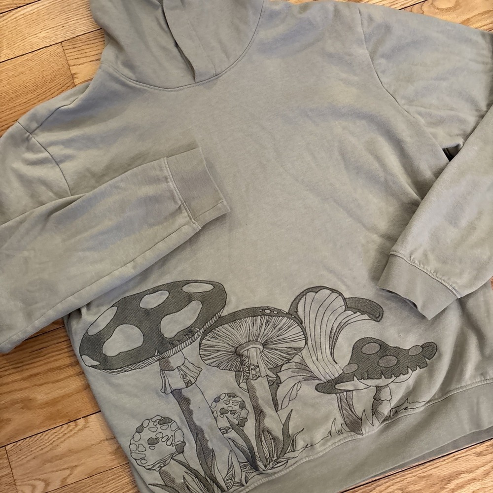Blind Rooster by Ravelheart Embroidered Hoodie Elm / Mushroom Streetwear Mens XL